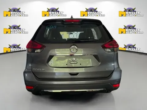 More photos of 2018 Nissan Rogue at Monster Motors - Jackson, MI, MI