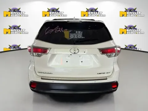 More photos of 2015 Toyota Highlander at Monster Motors - Jackson, MI, MI
