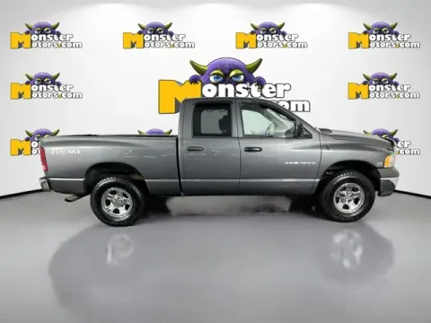 More photos of 2004 Dodge Ram 1500 SLT at Monster Motors - Jackson, MI, MI