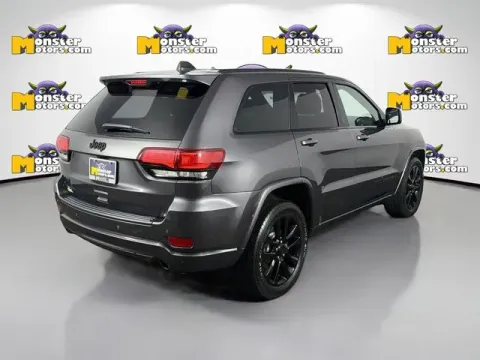 More photos of 2019 Jeep Grand Cherokee Altitude at Monster Motors - Jackson, MI, MI