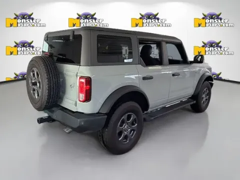More photos of 2023 Ford Bronco at Monster Motors - Jackson, MI, MI