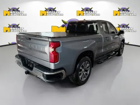More photos of 2019 Chevrolet Silverado 1500 LT at Monster Motors - Jackson, MI, MI