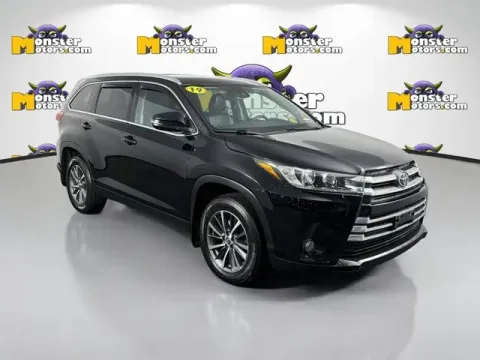Another view of 2019 Toyota Highlander XLE for sale in Michigan Center, MI at Monster Motors - Jackson, MI