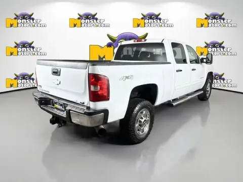 More photos of 2014 Chevrolet Silverado 2500 HD LT at Monster Motors - Jackson, MI, MI