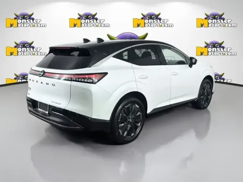 More photos of 2025 Nissan Murano Platinum at Monster Motors - Jackson, MI, MI