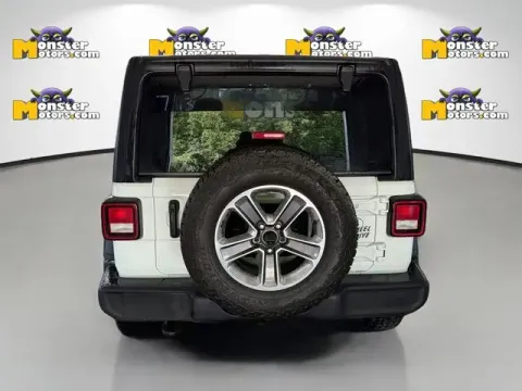 More photos of 2023 Jeep Wrangler Willys at Monster Motors - Jackson, MI, MI