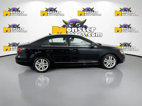 More photos of 2017 Volkswagen Jetta 1.8T SEL at Monster Motors - Jackson, MI, MI