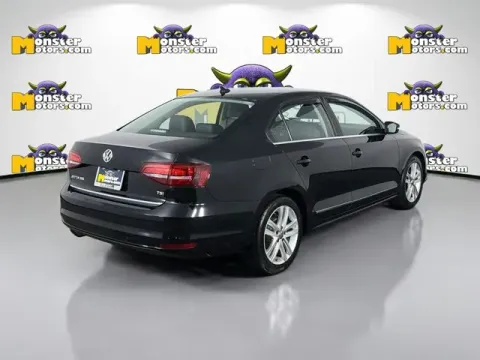 More photos of 2017 Volkswagen Jetta 1.8T SEL at Monster Motors - Jackson, MI, MI