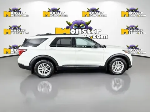 More photos of 2025 Ford Explorer Active at Monster Motors - Jackson, MI, MI
