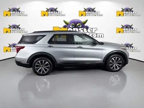 More photos of 2024 Ford Explorer ST-Line at Monster Motors - Jackson, MI, MI