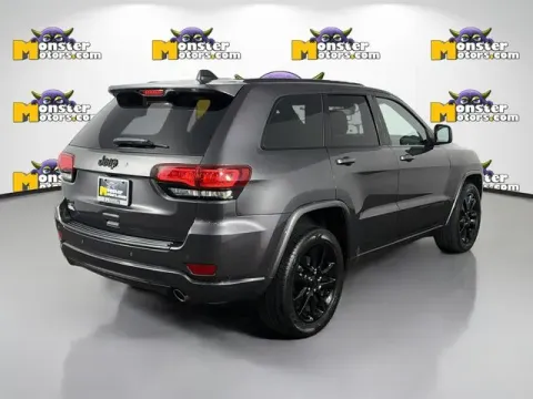 More photos of 2019 Jeep Grand Cherokee Altitude at Monster Motors - Jackson, MI, MI