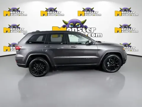 More photos of 2019 Jeep Grand Cherokee Altitude at Monster Motors - Jackson, MI, MI