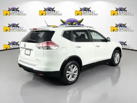 More photos of 2016 Nissan Rogue SV at Monster Motors - Jackson, MI, MI