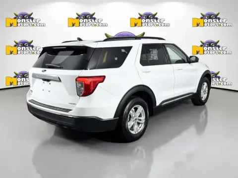 More photos of 2022 Ford Explorer XLT at Monster Motors - Jackson, MI, MI
