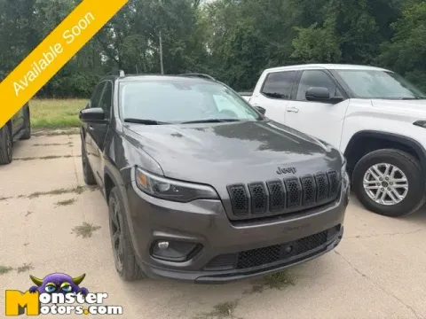 More photos of 2023 Jeep Cherokee Altitude at Monster Motors - Jackson, MI, MI