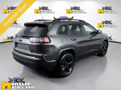 More photos of 2023 Jeep Cherokee Altitude at Monster Motors - Jackson, MI, MI