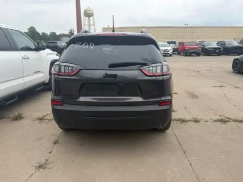 More photos of 2023 Jeep Cherokee Altitude at Monster Motors - Jackson, MI, MI