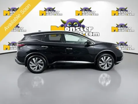 More photos of 2021 Nissan Murano SL at Monster Motors - Jackson, MI, MI
