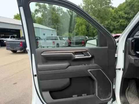 More photos of 2024 GMC Sierra 2500 HD SLE at Monster Motors - Jackson, MI, MI