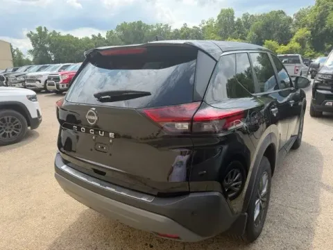 More photos of 2023 Nissan Rogue S at Monster Motors - Jackson, MI, MI