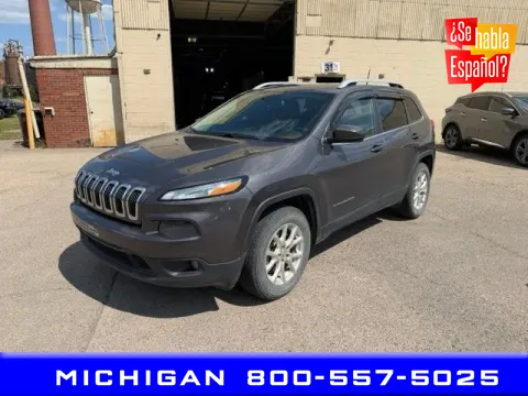 Gray 2018 Jeep Cherokee Latitude for sale in Michigan Center, MI