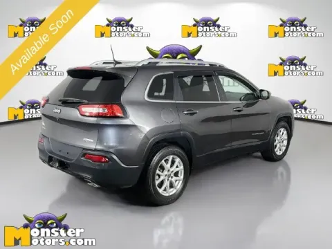 More photos of 2018 Jeep Cherokee Latitude at Monster Motors - Jackson, MI, MI