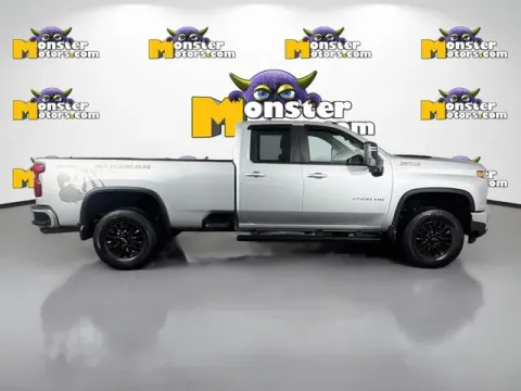 More photos of 2022 Chevrolet Silverado 2500 HD LT at Monster Motors - Jackson, MI, MI