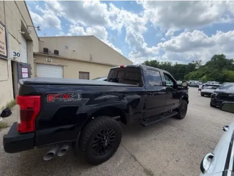 More photos of 2019 Ford F-250SD Lariat at Monster Motors - Jackson, MI, MI
