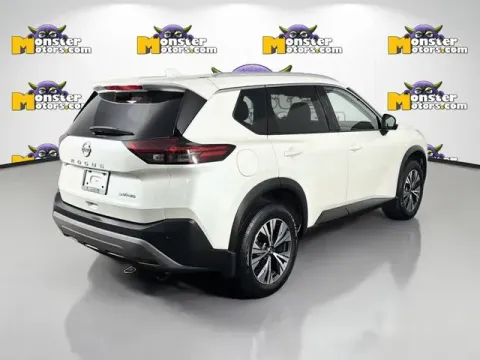 More photos of 2021 Nissan Rogue SV at Monster Motors - Jackson, MI, MI