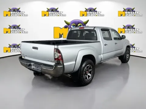 More photos of 2009 Toyota Tacoma at Monster Motors - Jackson, MI, MI