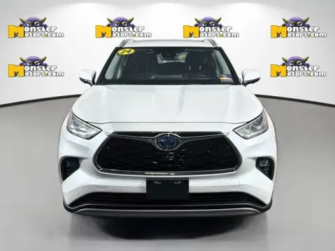 Photos of 2024 Toyota Highlander Hybrid Platinum for sale in Michigan Center, MI at Monster Motors - Jackson, MI