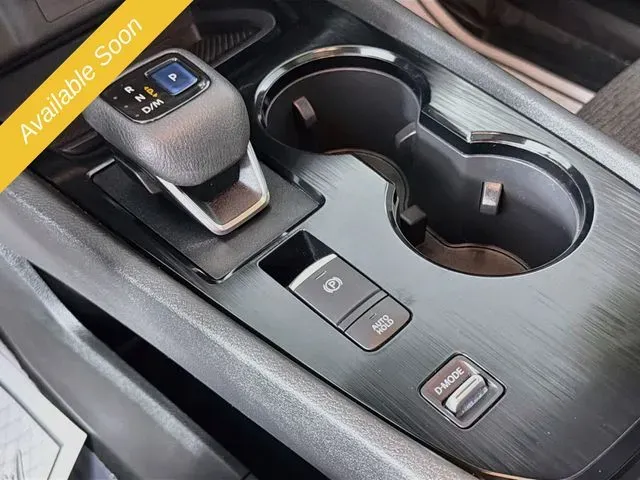 2021 Nissan Rogue SV - Photo 16