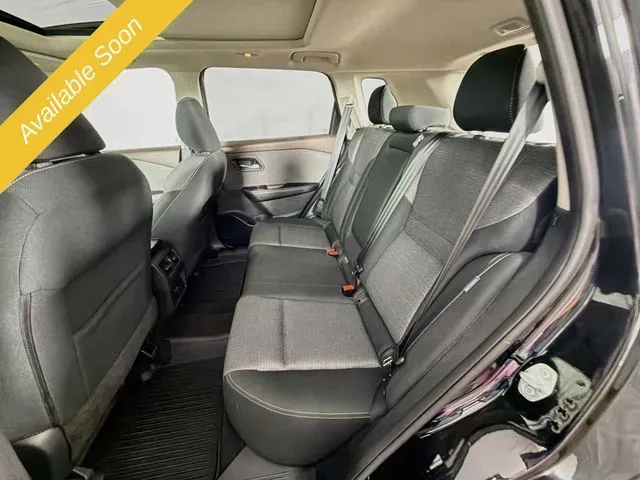 2021 Nissan Rogue SV - Photo 23