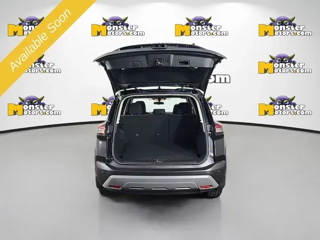 2021 Nissan Rogue SV - Photo 25