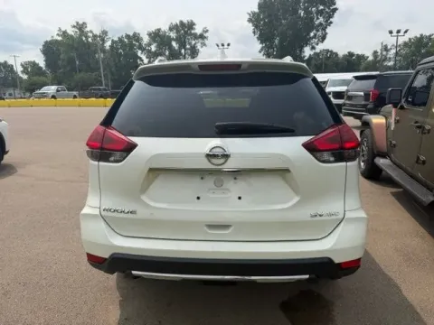More photos of 2020 Nissan Rogue at Monster Motors - Jackson, MI, MI