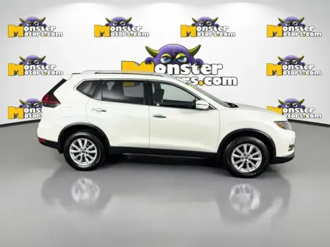 More photos of 2020 Nissan Rogue SV at Monster Motors - Jackson, MI, MI