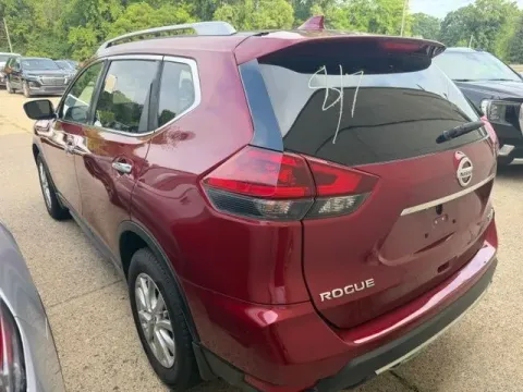 More photos of 2020 Nissan Rogue at Monster Motors - Jackson, MI, MI