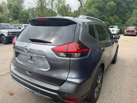 More photos of 2019 Nissan Rogue at Monster Motors - Jackson, MI, MI