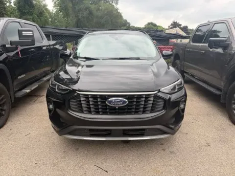 Photos of 2023 Ford Escape Hybrid Platinum for sale in Michigan Center, MI at Monster Motors - Jackson, MI