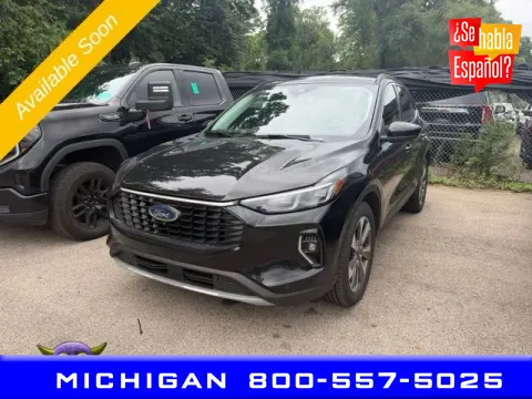 Black 2023 Ford Escape Hybrid Platinum for sale in Michigan Center, MI