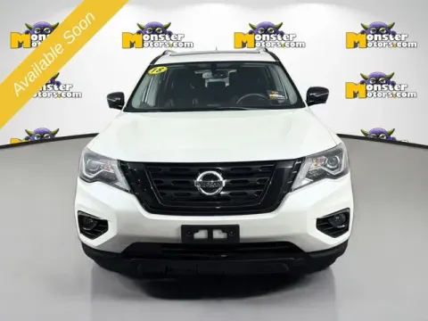 Photos of 2018 Nissan Pathfinder SL for sale in Michigan Center, MI at Monster Motors - Jackson, MI