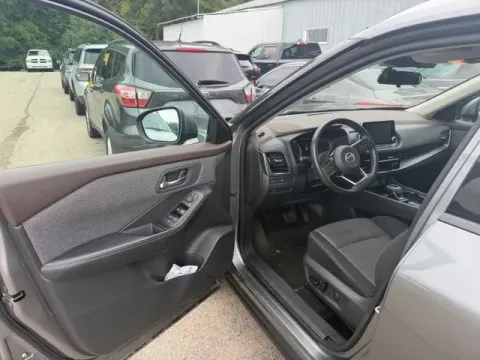 More photos of 2021 Nissan Rogue SV at Monster Motors - Jackson, MI, MI
