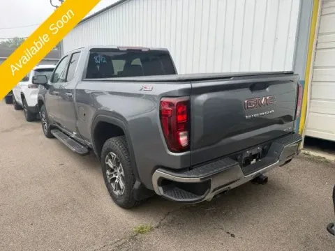 More photos of 2021 GMC Sierra 1500 SLE at Monster Motors - Jackson, MI, MI