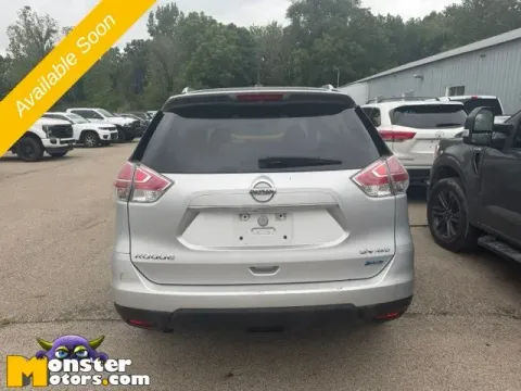 More photos of 2015 Nissan Rogue SV at Monster Motors - Jackson, MI, MI