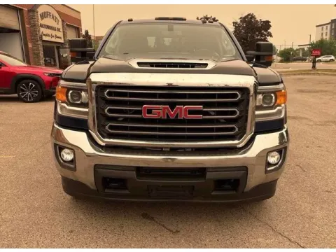 More photos of 2019 GMC Sierra 2500 HD SLE at Monster Motors - Jackson, MI, MI