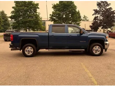 More photos of 2019 GMC Sierra 2500 HD SLE at Monster Motors - Jackson, MI, MI