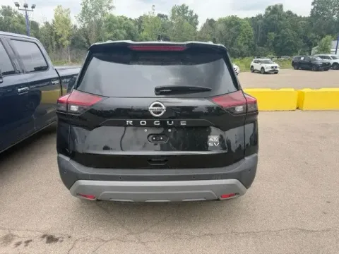 More photos of 2021 Nissan Rogue SV at Monster Motors - Jackson, MI, MI