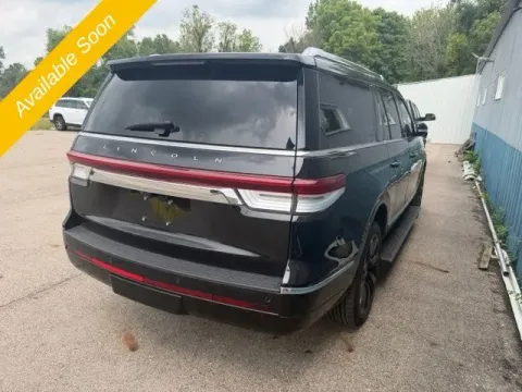More photos of 2023 Lincoln Navigator L Reserve at Monster Motors - Jackson, MI, MI