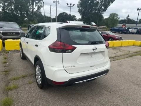 More photos of 2018 Nissan Rogue at Monster Motors - Jackson, MI, MI