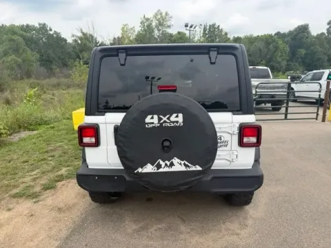 More photos of 2022 Jeep Wrangler Willys at Monster Motors - Jackson, MI, MI